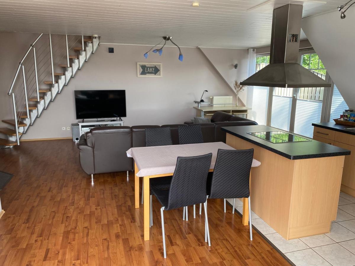 בארמשטאדט Moderne Maisonette-Wohnung Am Karpfenteich; Modern Apartment With View Of The Carp Pond מראה חיצוני תמונה